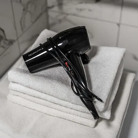 Eleganckie Z Balkonem Slonimskiego 2 By Renters ヴロツワフ