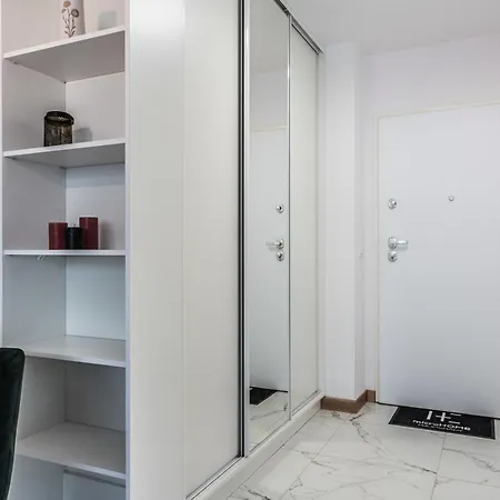 Eleganckie Z Balkonem Slonimskiego 2 By Renters ヴロツワフ
